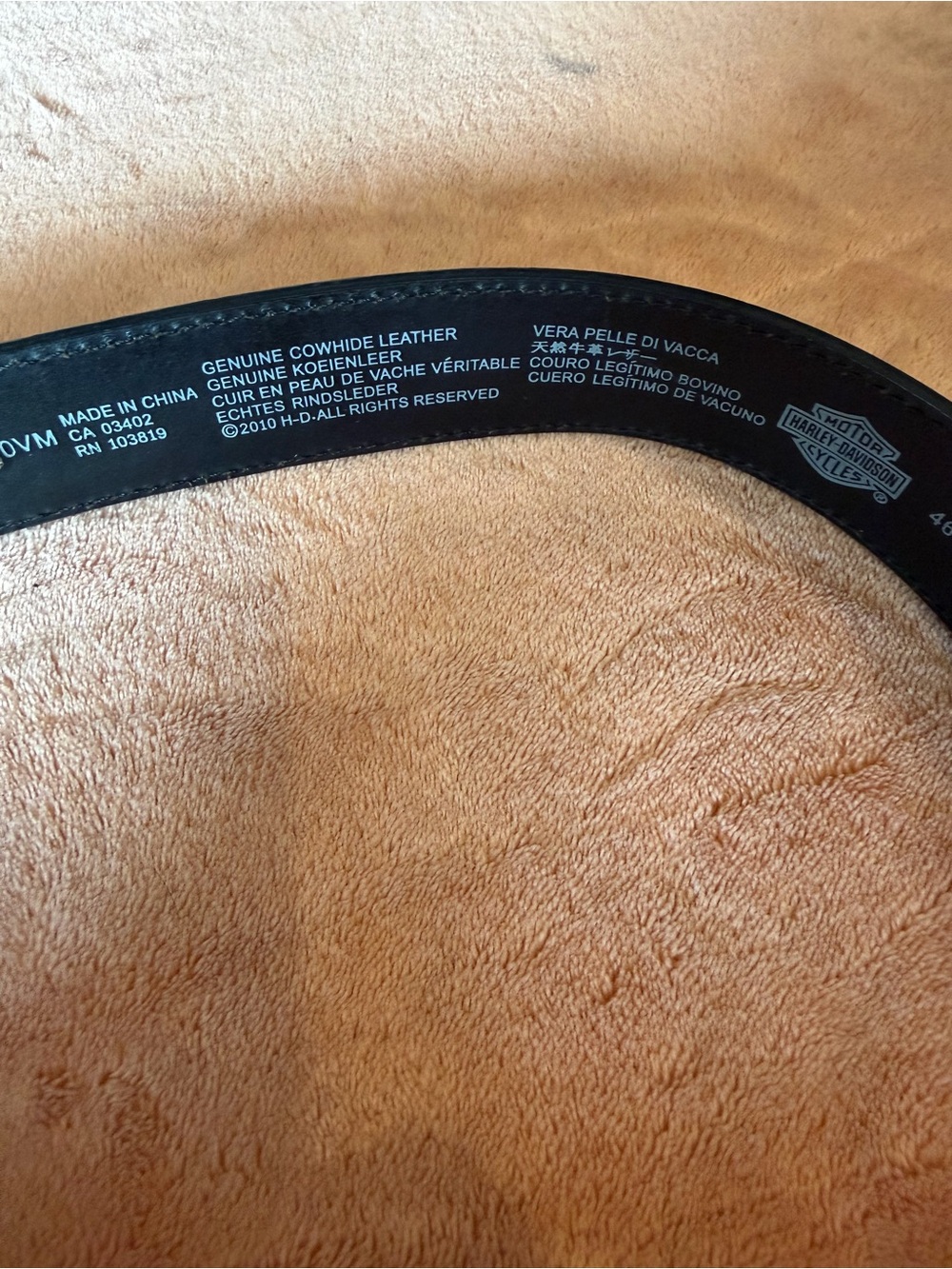Harley-Davidson Black Leather Belt with Silver Winged Eagle Buckle and Lettering - Picture 4 of 5